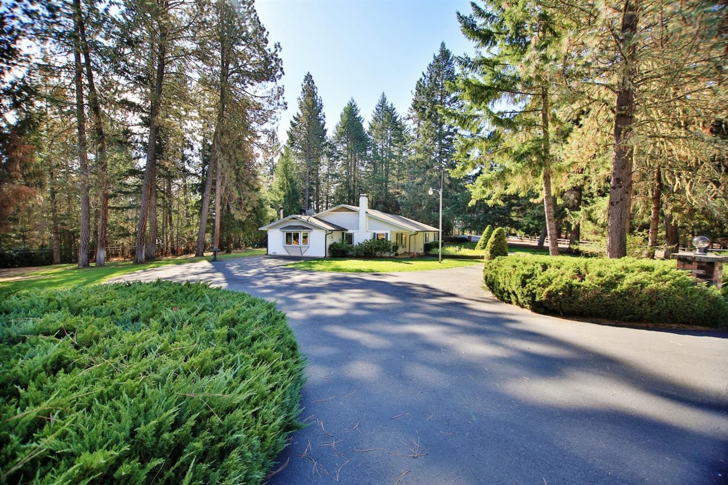 131 October Lane Merlin, OR 97532 - Photo 5 of 19 Additional Photo