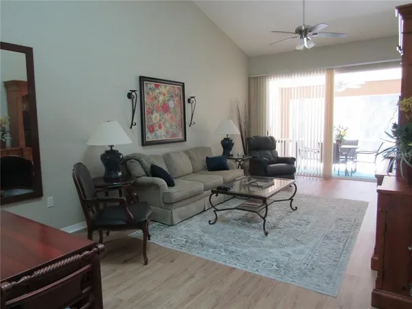 $2,550 | 5643 Monte Rosso Road, Sarasota, FL 34243