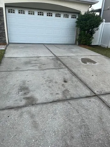 $3,000 | 1981 Marsh Hawk Drive, Orlando, FL 32837