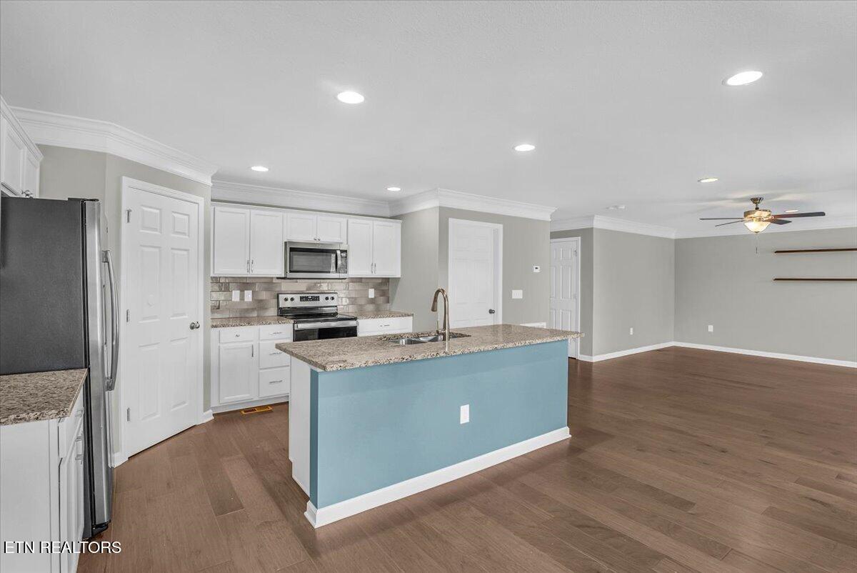 5961 Rain Cloud Road Knoxville, TN 37918 - Photo 11 of 45 11-Kitchen A2