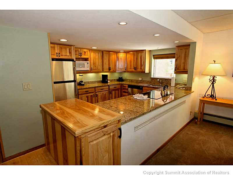 800 Copper Road, Unit 182/84 Frisco, CO 80443 - Photo 3 of 23 Kitchen.
