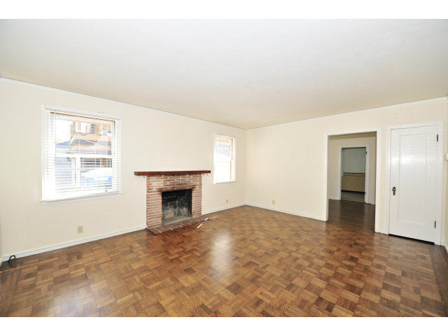 413 Avila Road San Mateo, CA 94402 - Photo 3 of 10 Gallery Image 3