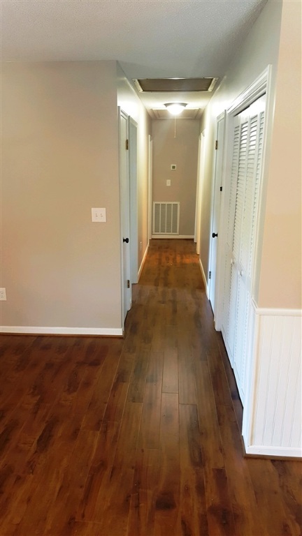 1403 Johanna Circle Anderson, SC 29621 - Photo 8 of 17 Gallery Image 8