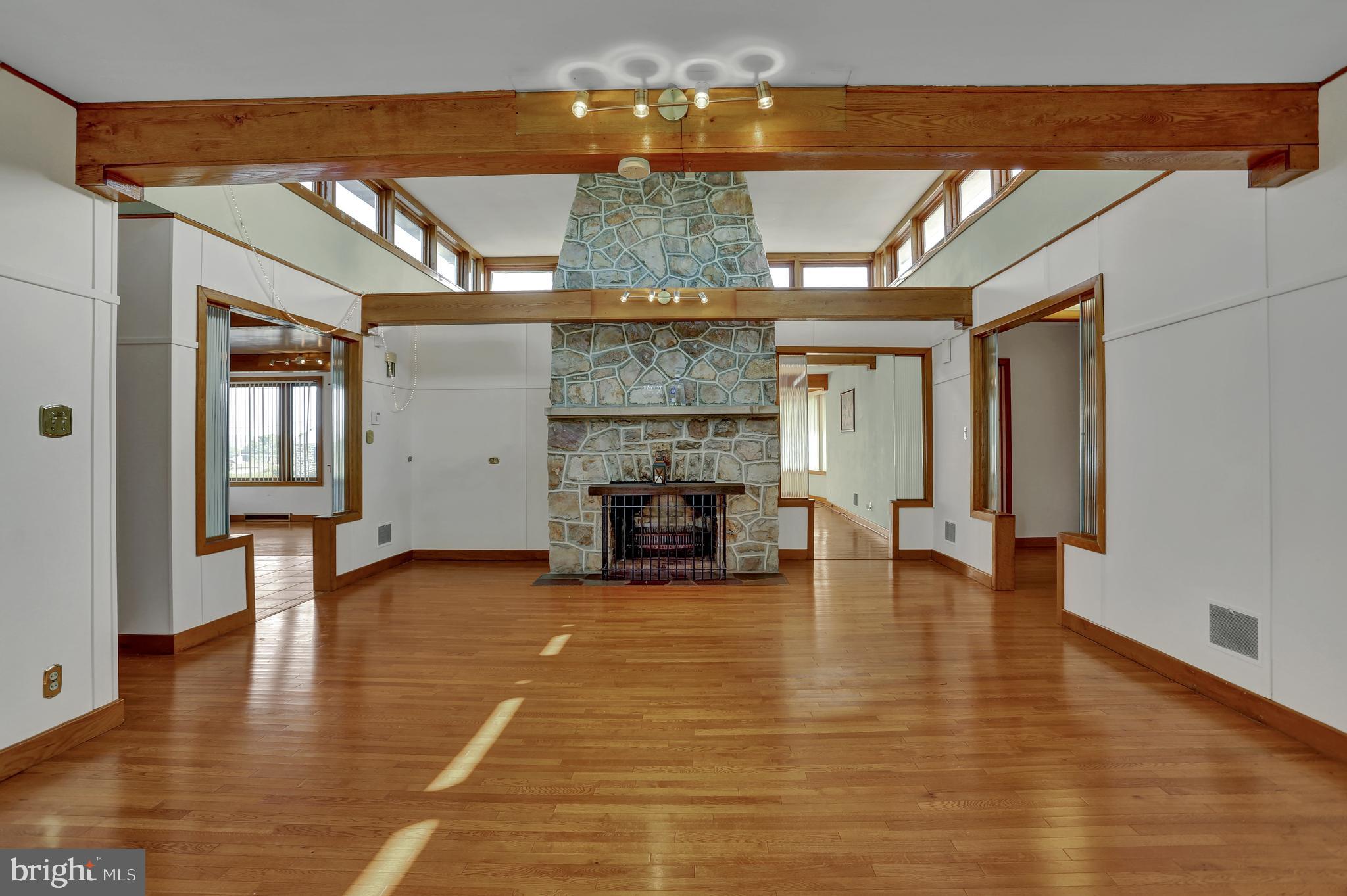 2334 Moselem Spring Road Fleetwood, PA 19522 - Photo 11 of 35 Gallery Image 11