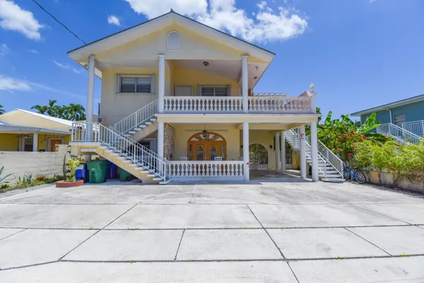 $1,999,999 | 1504 Flagler Avenue, Key West, FL 33040