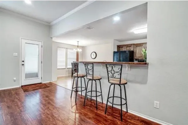 $314,900 | 617 Bretts Way, Burleson, TX 76028