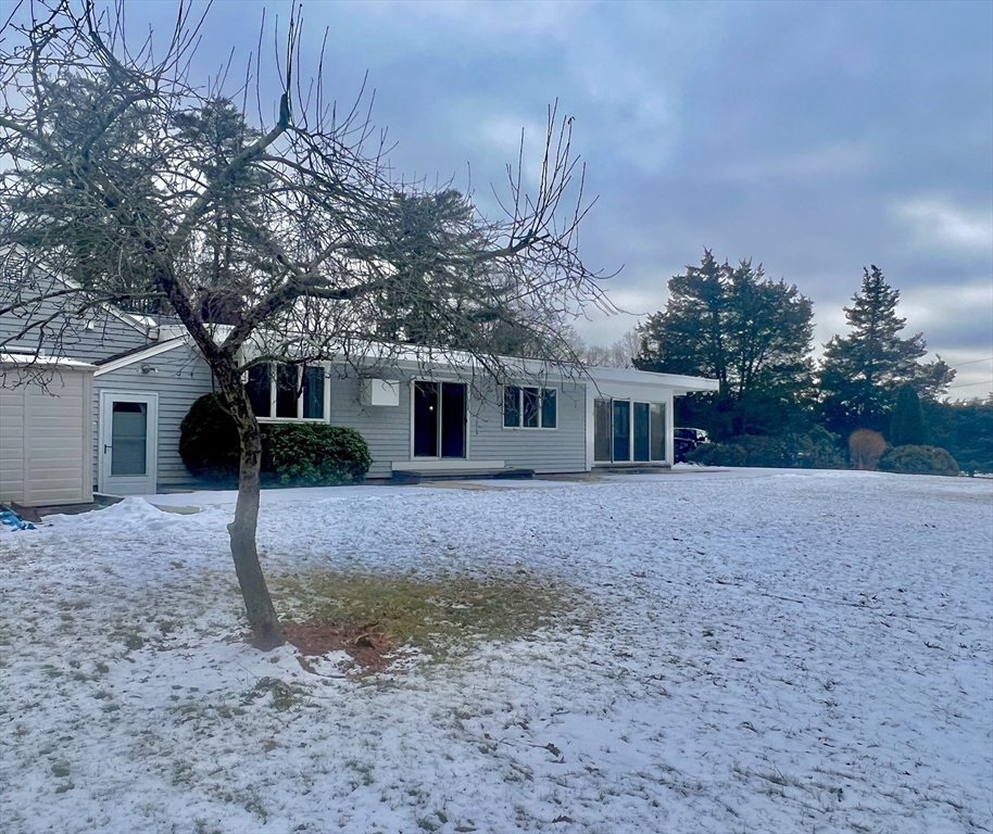5 Endicott Road Boxford, MA 01921 - Photo 4 of 28