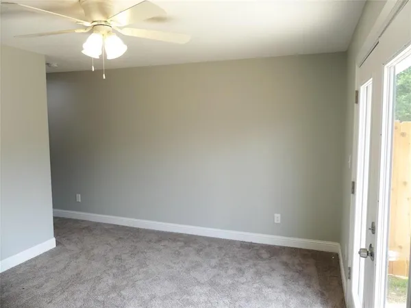 $1,400 | 608 East College Street, Unit 608, Sherman, TX 75090