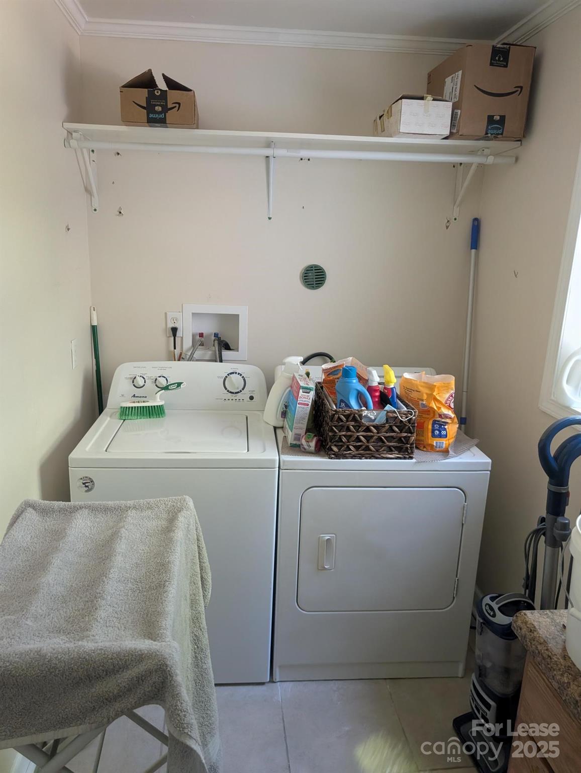 110 Hillside Court Tryon, NC 28782 - Photo 7 of 11 a utility room with dryer and washer