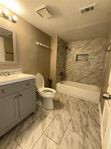 $2,225 | 6809 Greenspring Drive, Arlington, TX 76016