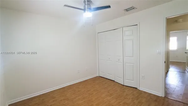 $3,850 | 213 East Forest Oak Circle, Unit 213, Davie, FL 33325