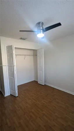 $3,850 | 213 East Forest Oak Circle, Unit 213, Davie, FL 33325