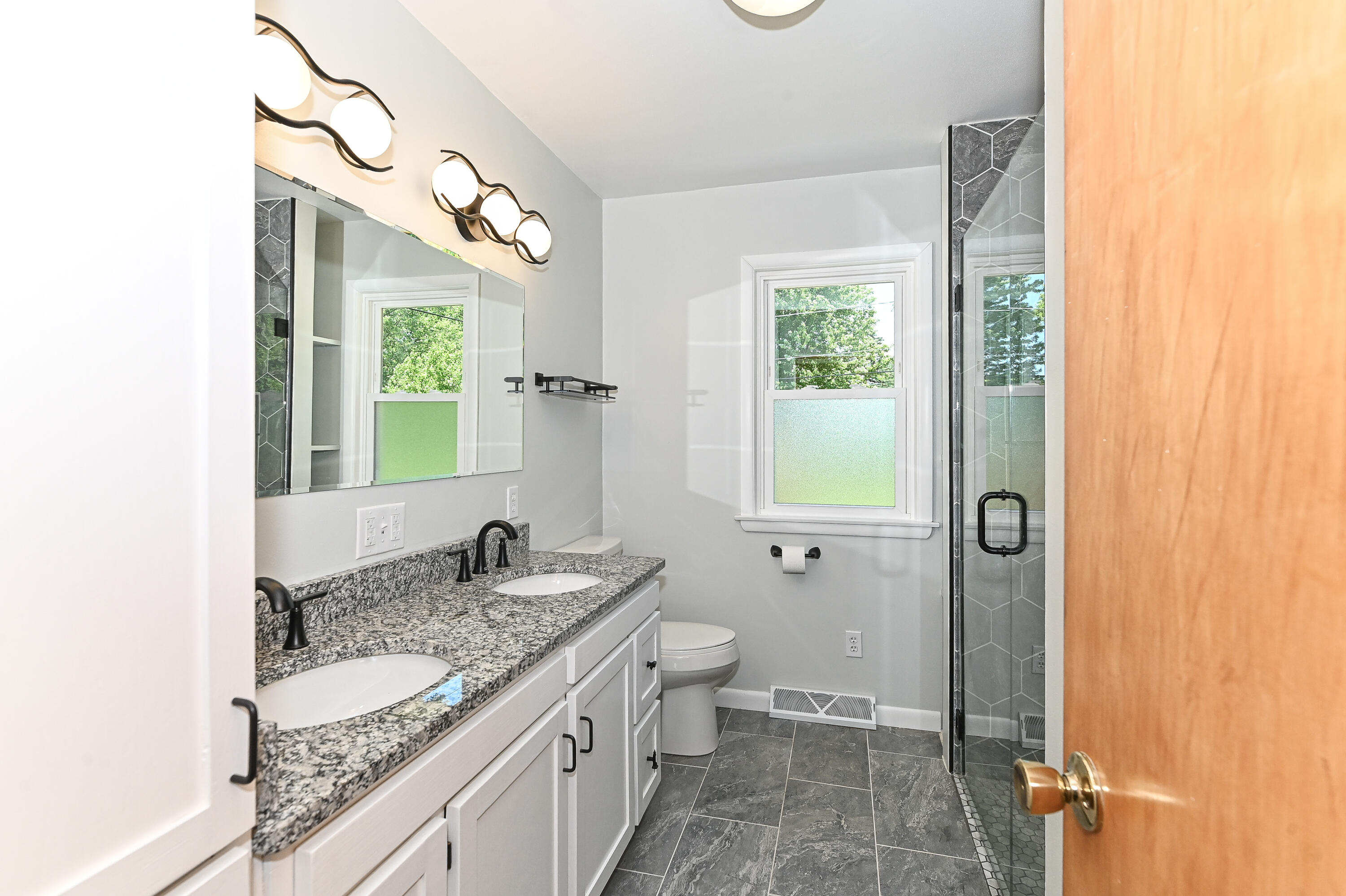 W156N8008 Pilgrim Road Menomonee Falls, WI 53051 - Photo 18 of 50 pilgrim-26