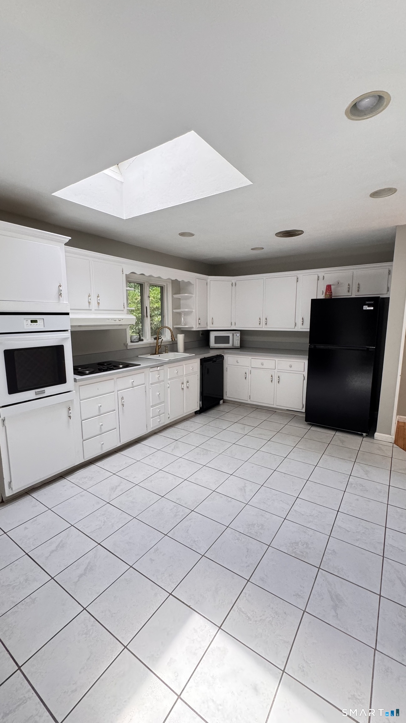 8 Midwood Road Norwalk, CT 06851 - Photo 20 of 23