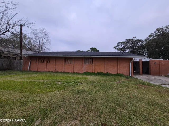 $178,000 | 2203 Louisiana Drive, New Iberia, LA 70560