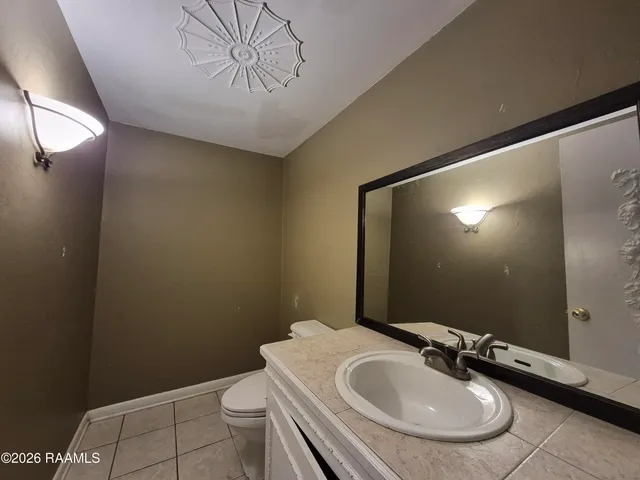 $178,000 | 2203 Louisiana Drive, New Iberia, LA 70560