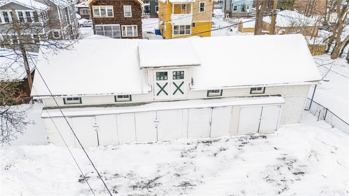 176 Caroline Street Rochester, NY 14620 - Photo 3 of 43