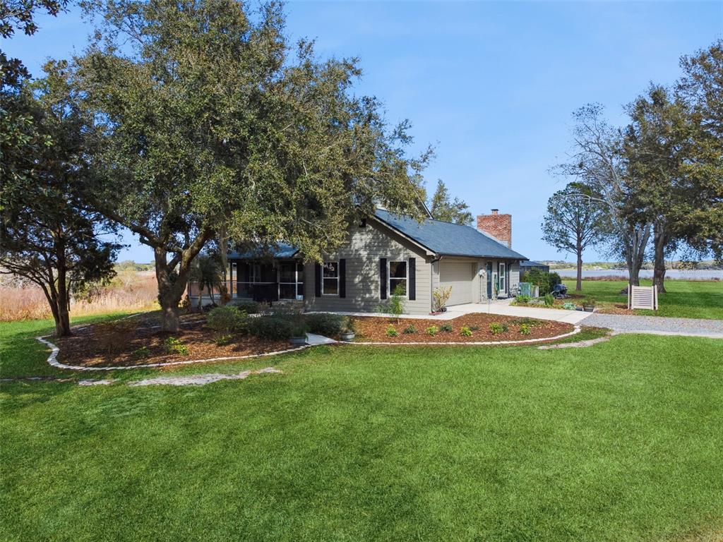 1256 Center Street Dundee, FL 33838 - Photo 2 of 41