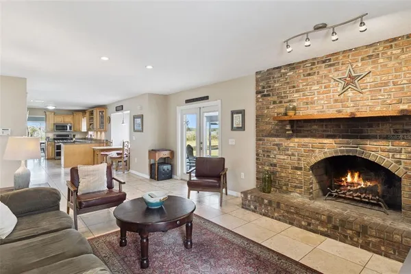 $675,000 | 1256 Center Street, Dundee, FL 33838