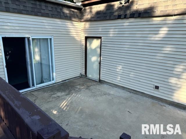 2 Springwater Drive Jacksonville, IL 62650 - Photo 32 of 40