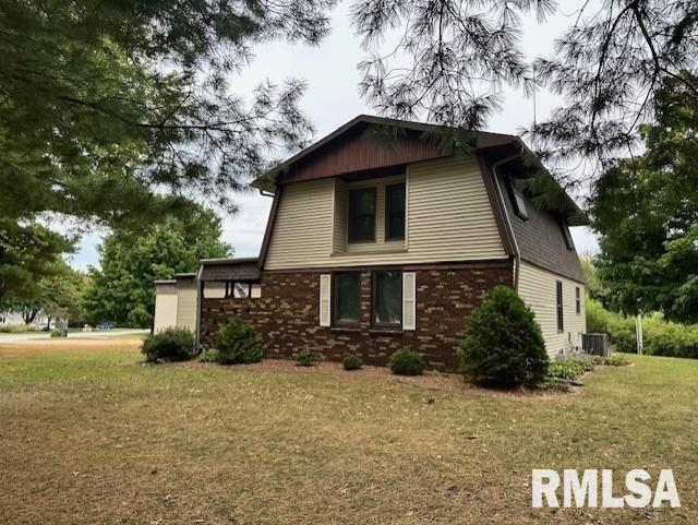 2 Springwater Drive Jacksonville, IL 62650 - Photo 35 of 40