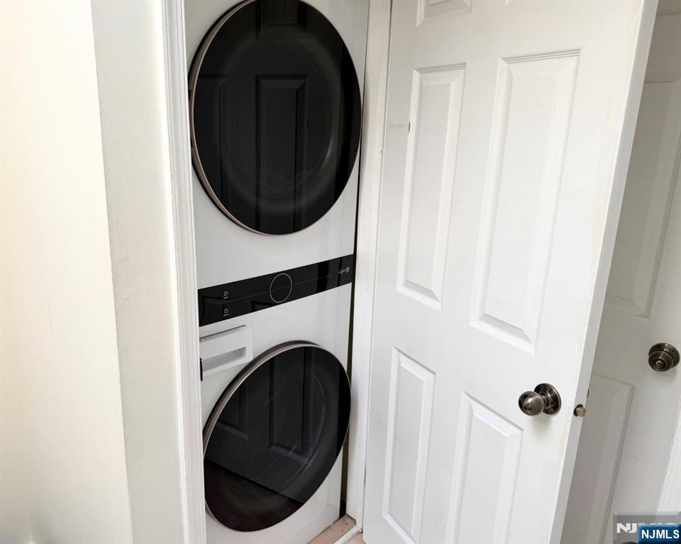 800 River Road, Unit 333 Edgewater, NJ 07020 - Photo 5 of 11 Gallery Image 5