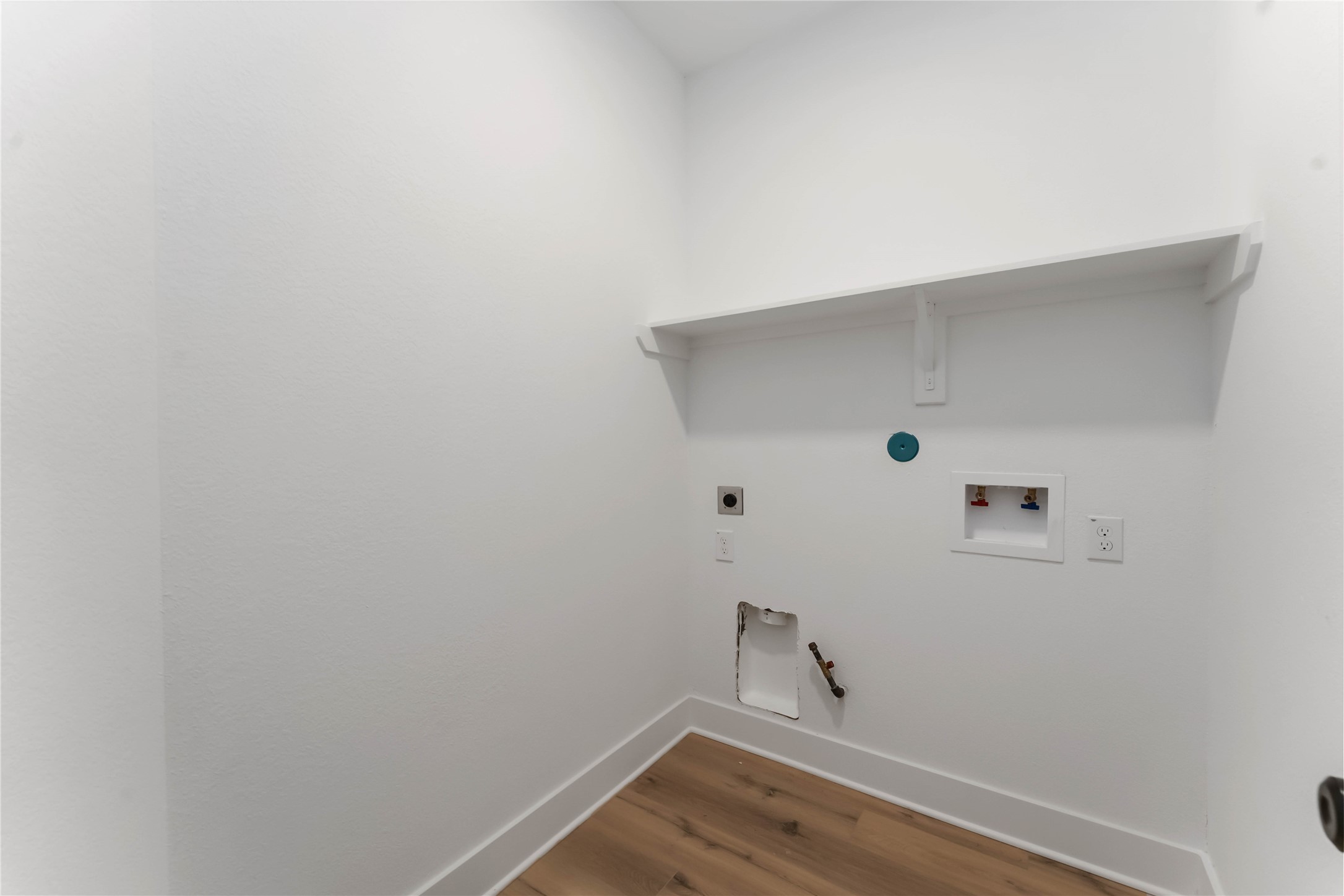 4201 Mallow Street Houston, TX 77051 - Photo 17 of 23 a view of small space