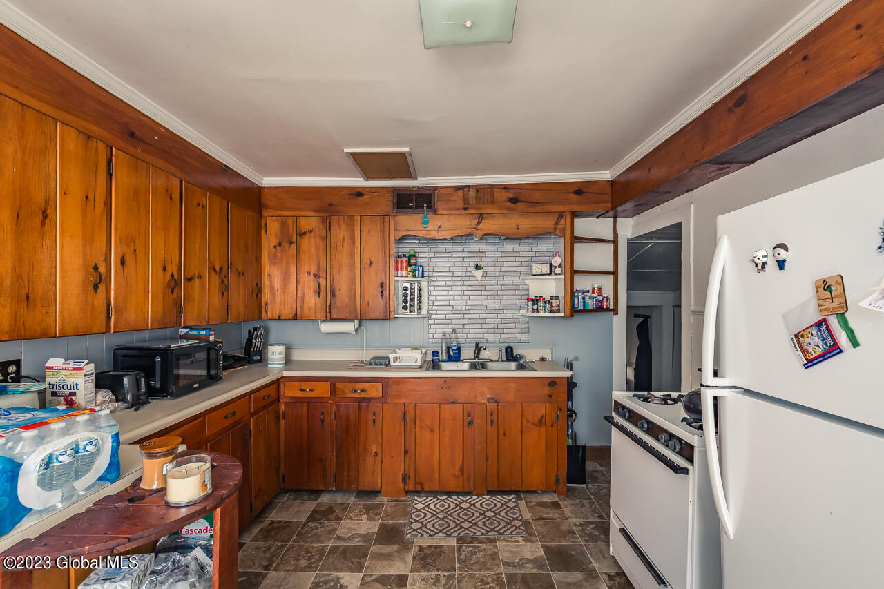 5243 Sacandaga Road Galway, NY 12074 - Photo 10 of 25 MLS-8