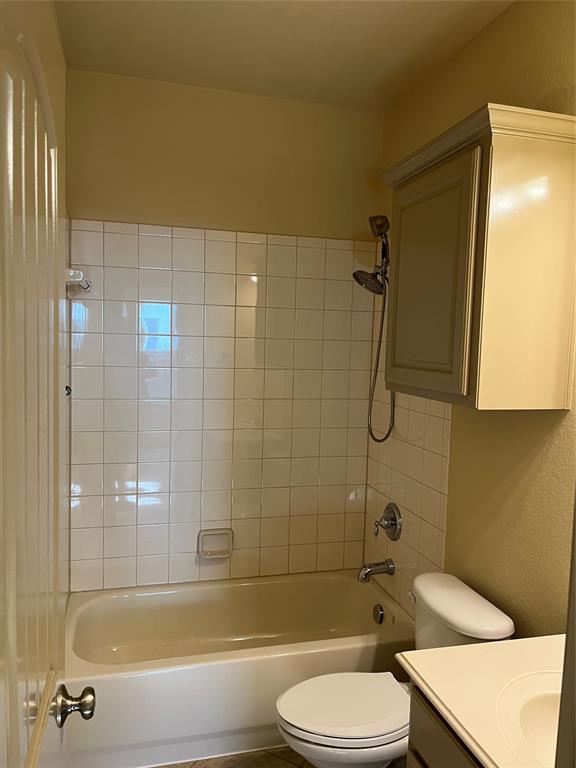830 La Cima Irving, TX 75039 - Photo 26 of 40