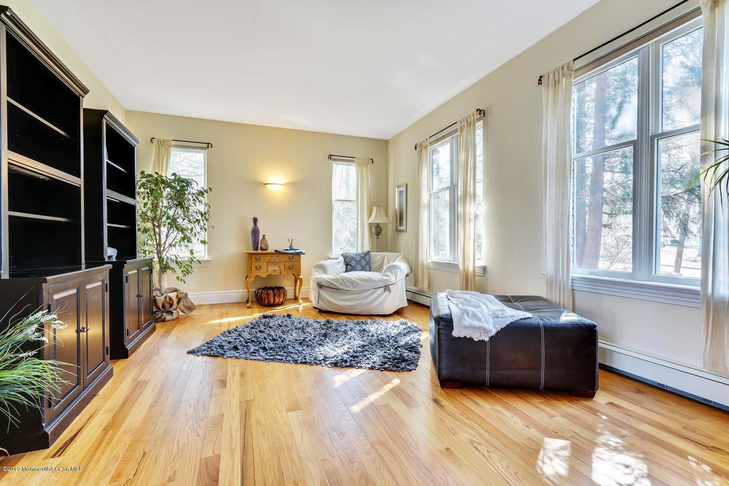 141 Jumping Brook Road Lincroft, NJ 07738 - Photo 10 of 58 141 Jumping Brook Rd Lincroft-large-014-