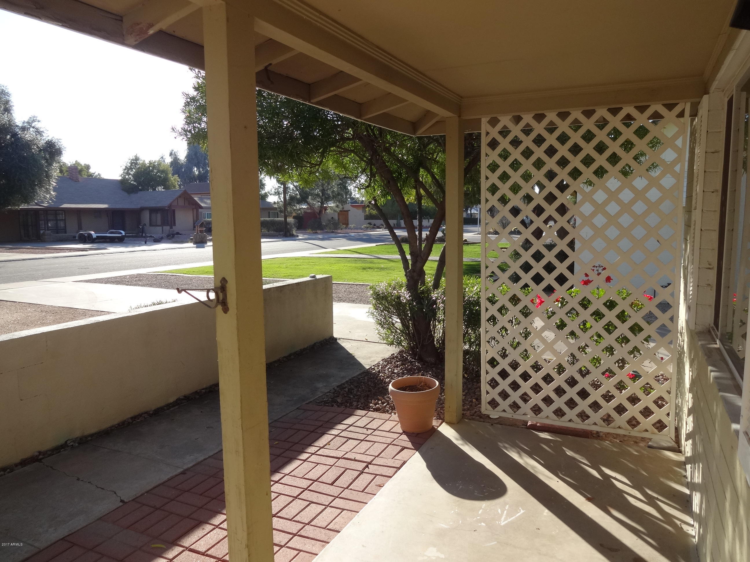 1906 East Roma Avenue Phoenix, AZ 85016 - Photo 3 of 21 Main House Front Porch