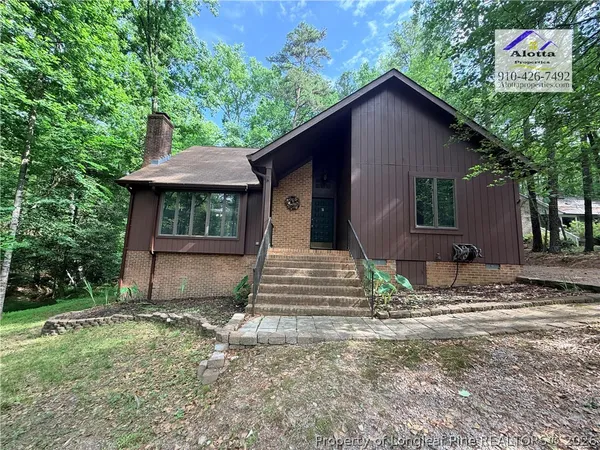 $2,400 | 5004 Cardinal Circle, Sanford, NC 27332
