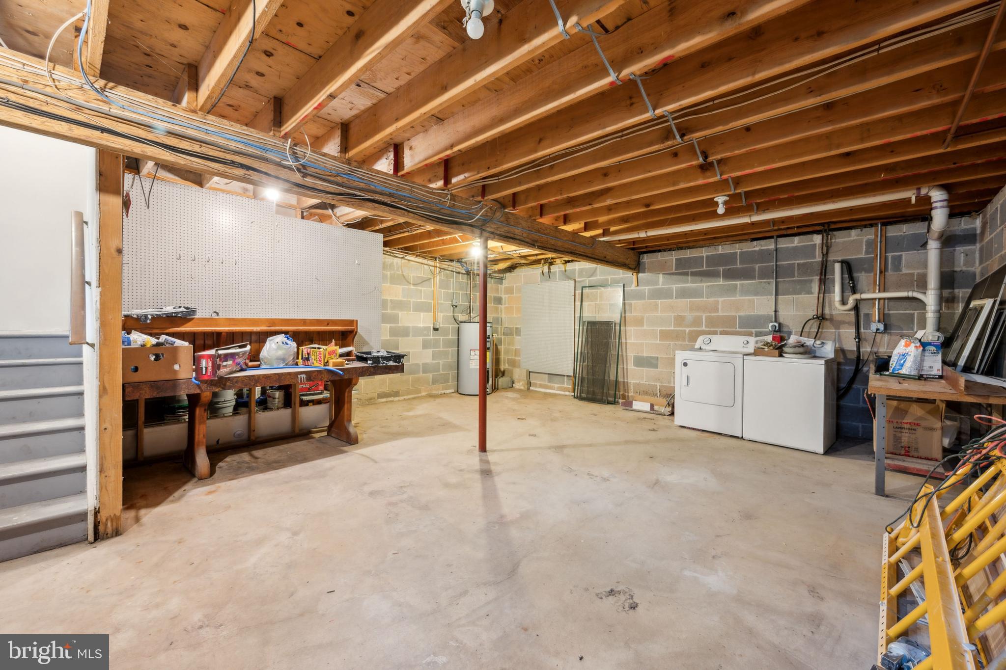 47 Lakeview Drive Tabernacle, NJ 08088 - Photo 21 of 25 a view of a garage with furniture