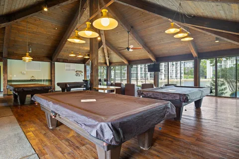 $200,000 | 2015 South Finley Road, Unit 302, Lombard, IL 60148