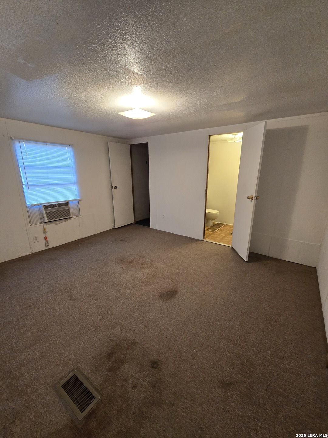 615 Moss Point Street Poth, TX 78147 - Photo 8 of 24 Gallery Image 8
