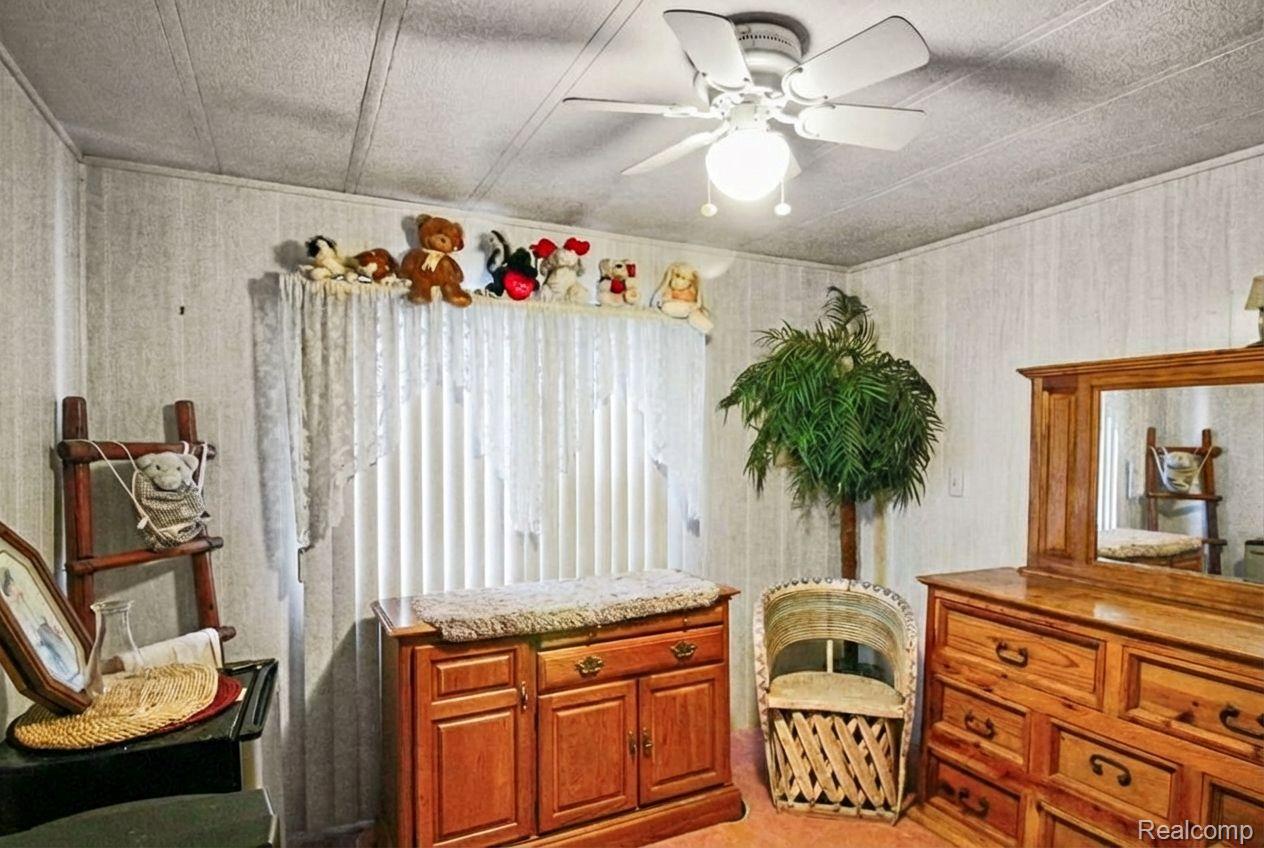 46000 Geddes Road Canton, MI 48188 - Photo 15 of 15 bed 3.jpg
