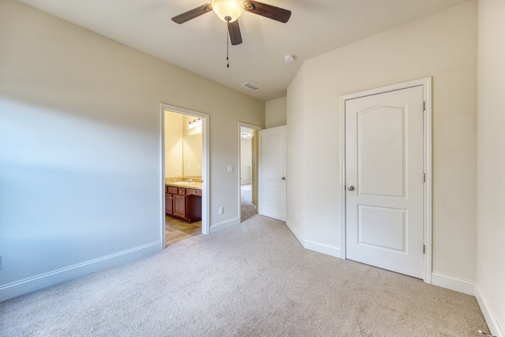 19 Riverside Landing Fort Mitchell, AL 36856 - Photo 34 of 58 Gallery Image 34