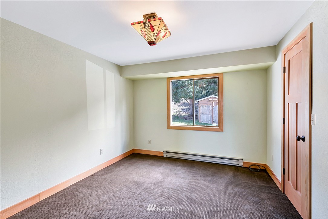 615 Briar Road Bellingham, WA 98225 - Photo 13 of 25