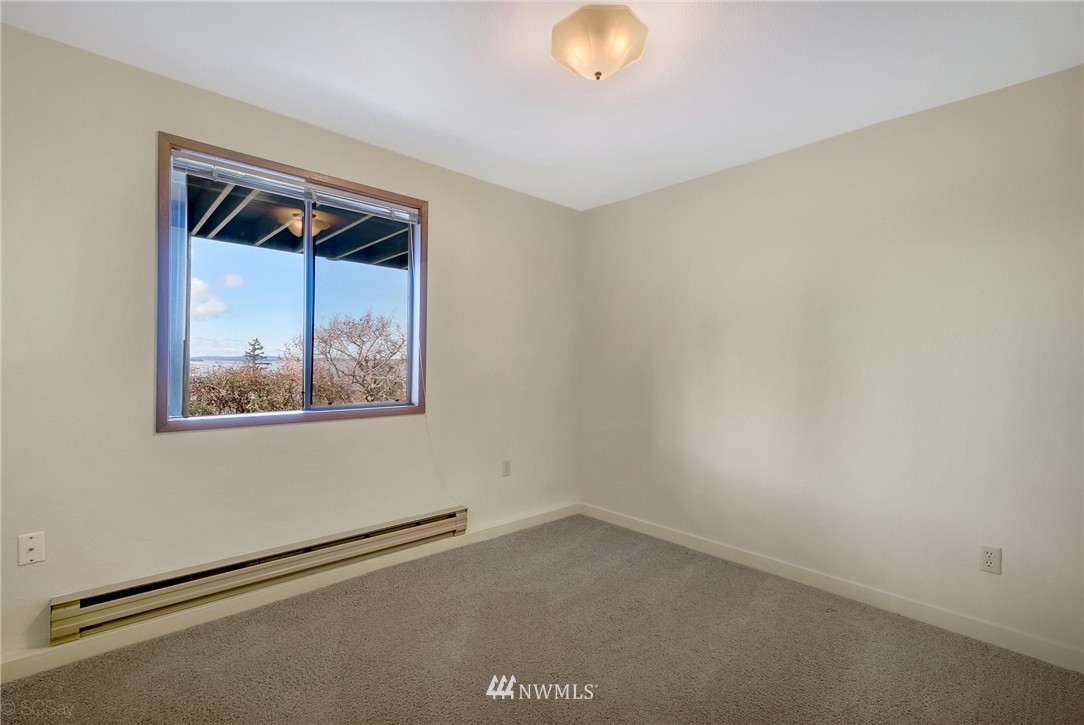 615 Briar Road Bellingham, WA 98225 - Photo 18 of 25