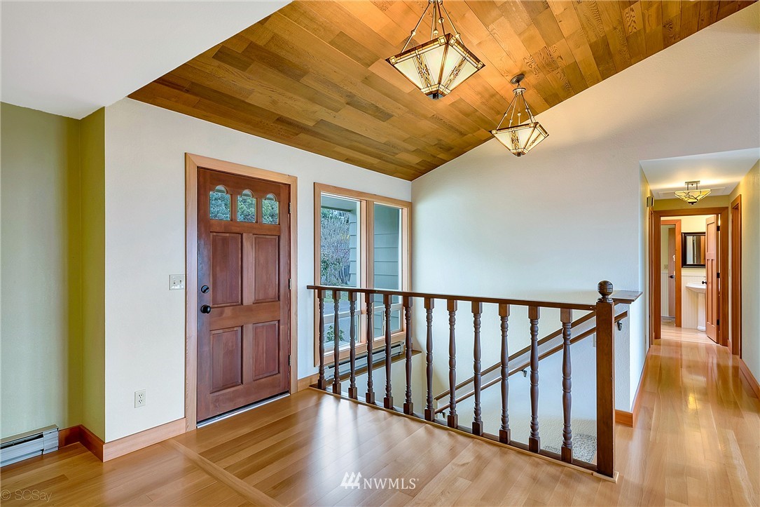 615 Briar Road Bellingham, WA 98225 - Photo 4 of 25