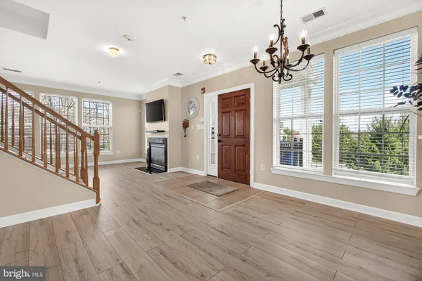 $330,000 | 6509 Wiltshire Drive, Unit M, Frederick, MD 21703