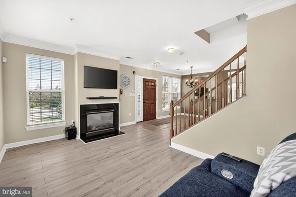 $330,000 | 6509 Wiltshire Drive, Unit M, Frederick, MD 21703