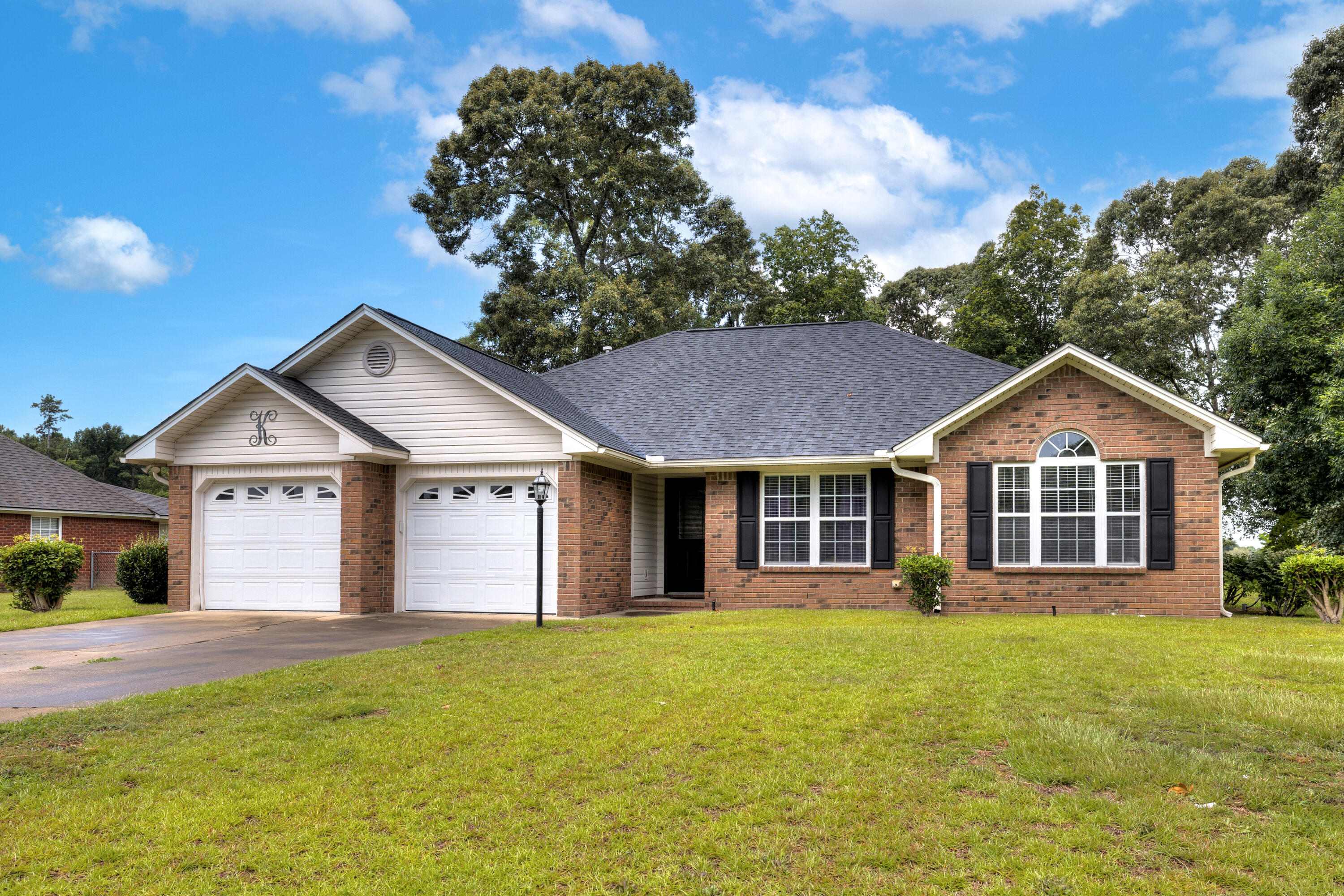 1730 Pyracantha Road Sumter, SC 29154 - Photo 2 of 31 02