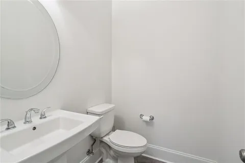 $470,000 | 404 North Labarre Road, Metairie, LA 70001