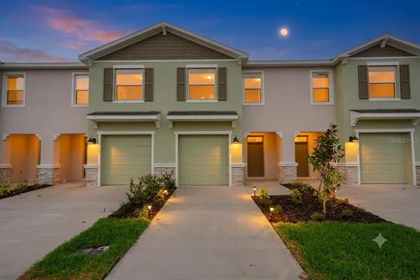 $2,300 | 11194 Treasure Swale Way, Land O Lakes, FL 34638