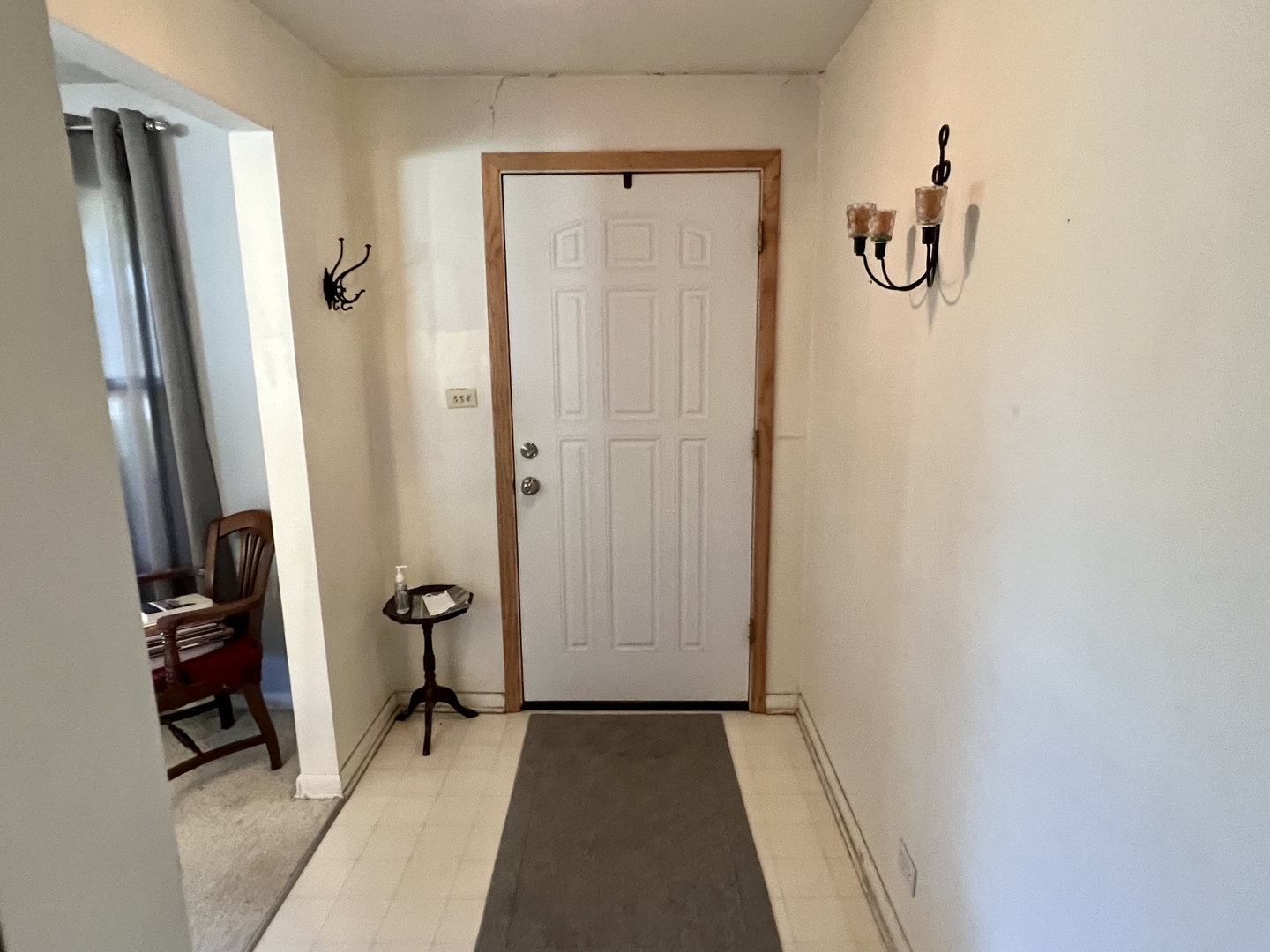 3819 Rugen Road Glenview, IL 60025 - Photo 2 of 24 a view of bathroom