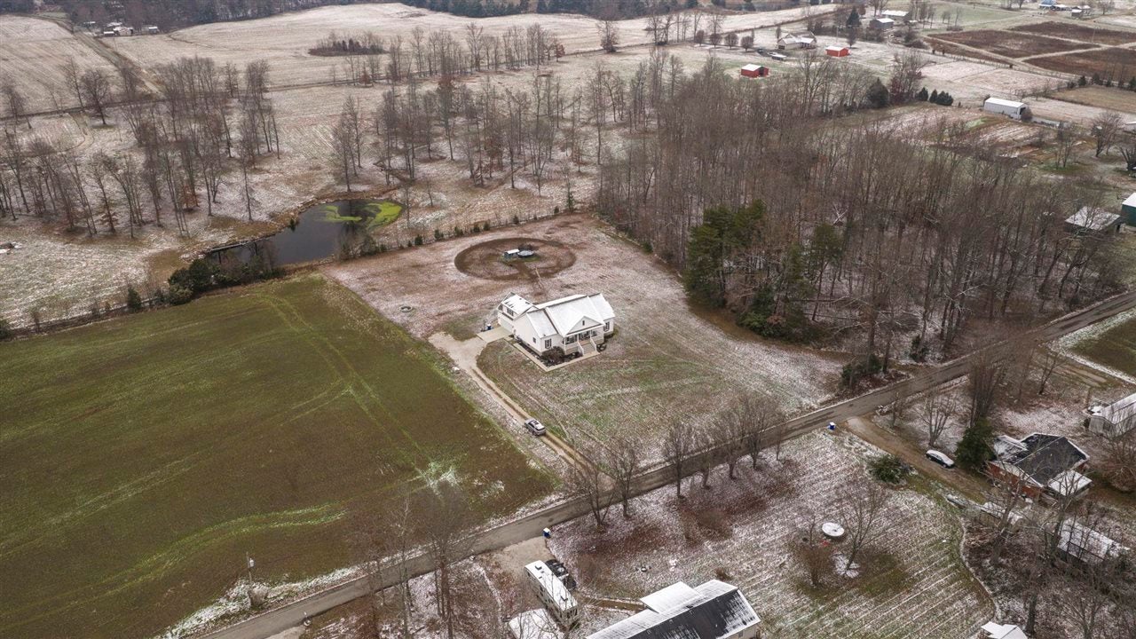 423 Cline Road Bowling Green, KY 42101 - Photo 11 of 44 Gallery Image 11