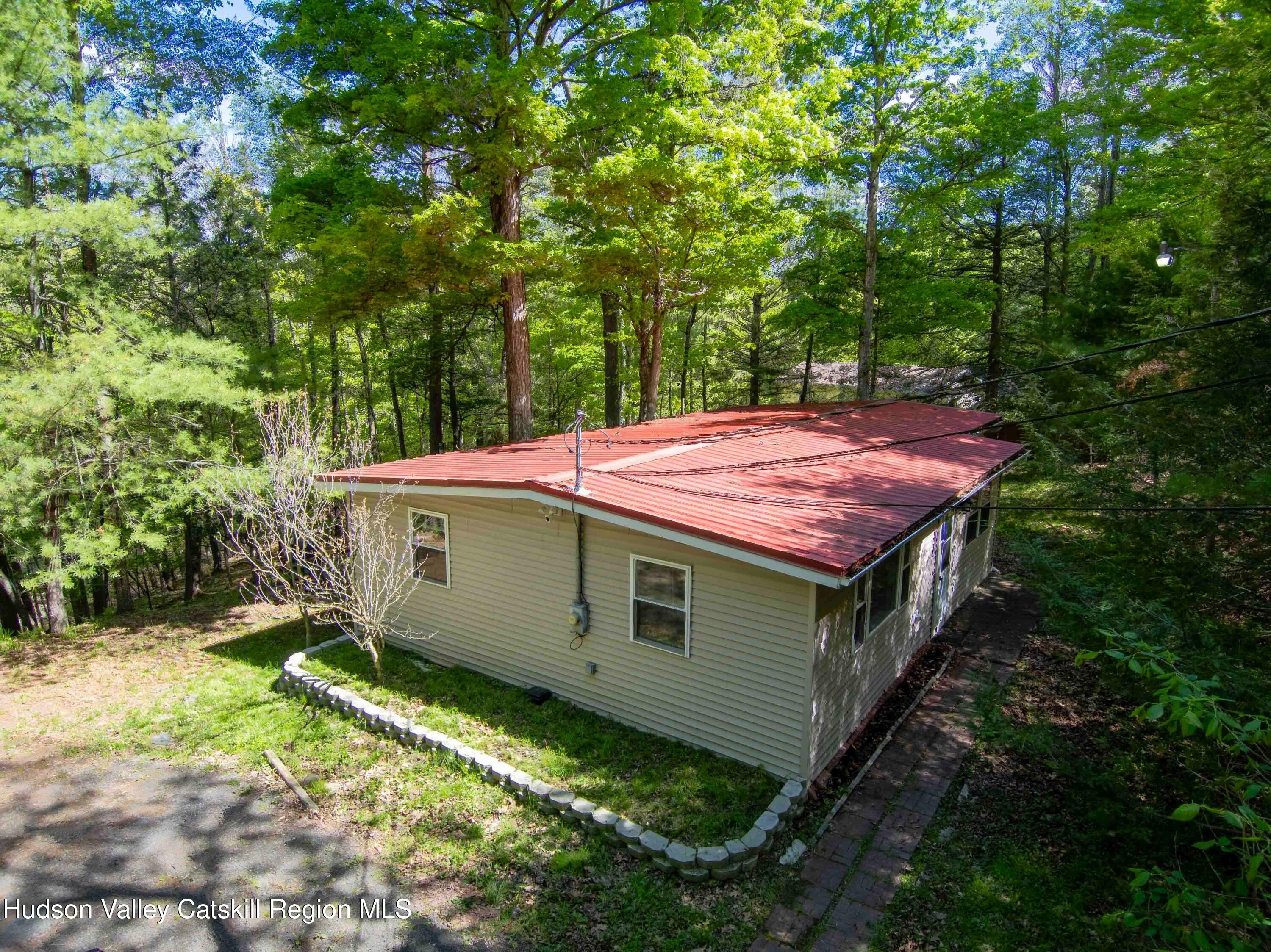 51 Enchanted Valley Road Cornwallville, NY 12418 - Photo 3 of 21 .