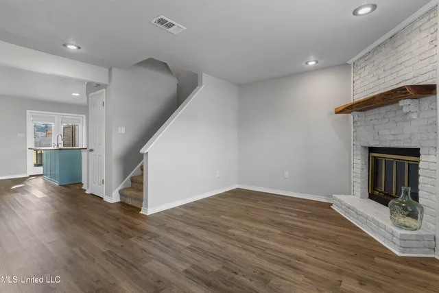 $235,000 | 495 Old Popp's Ferry Road, Unit 5, Biloxi, MS 39531