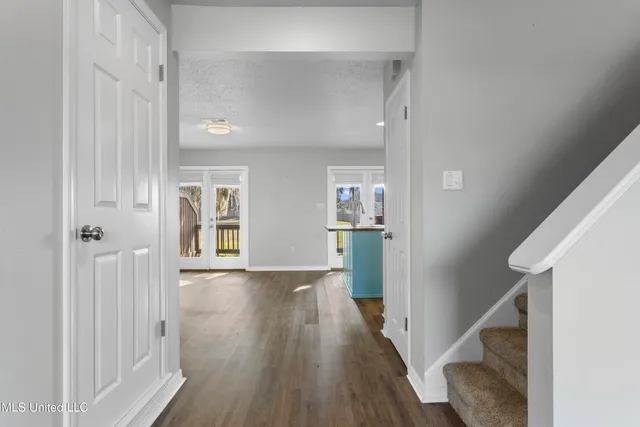 $235,000 | 495 Old Popp's Ferry Road, Unit 5, Biloxi, MS 39531